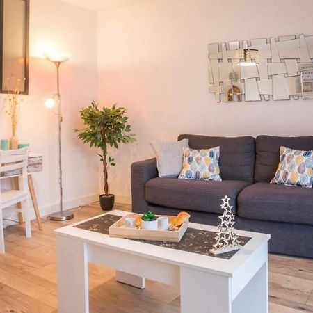 Charmant Appartement T1 Mâcon Екстериор снимка