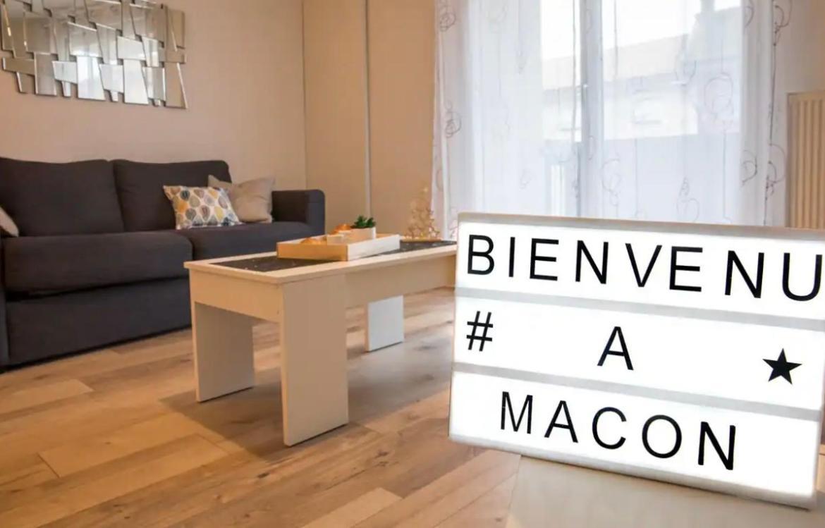 Charmant Appartement T1 Mâcon Екстериор снимка